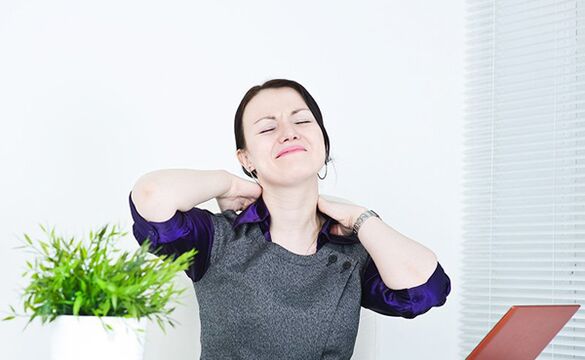 Nackenschmerzen aufgrund von Osteochondrose Foto 2